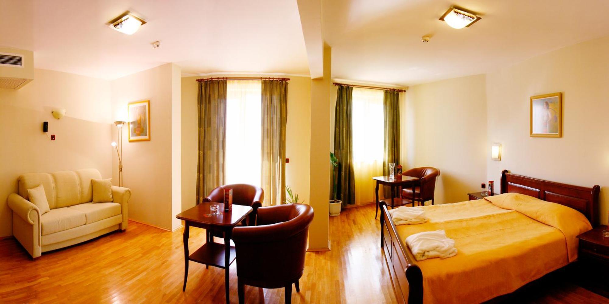 Meridian Hotel Bolyarski Велико-Тирново Екстер'єр фото